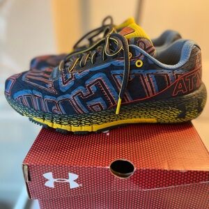 Under Armour HOVR MACHINA ATX